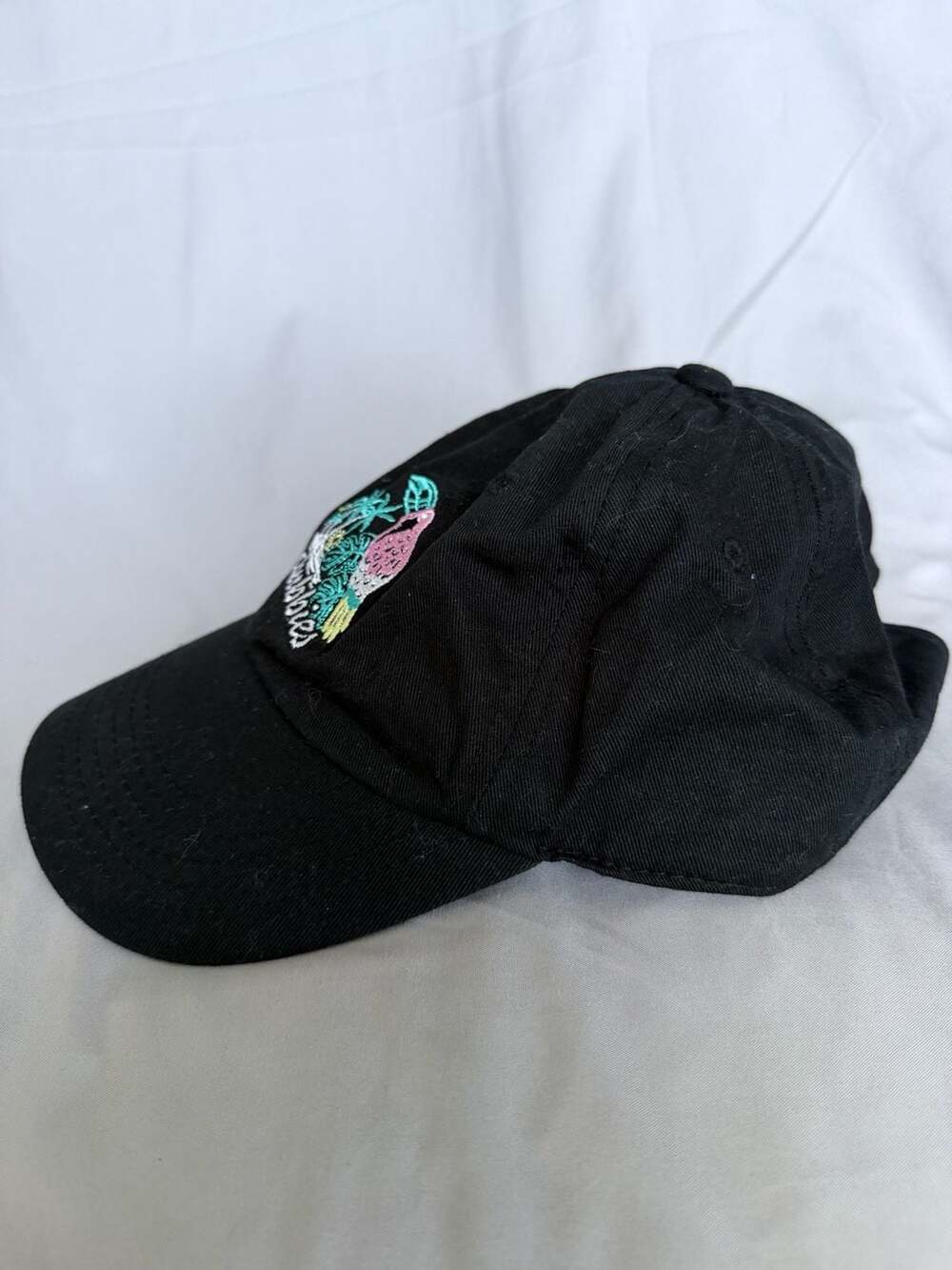 Chubbies Toucan Tropical Palm Bird Embroidered Black Dad Hat - Picture 3 of 9